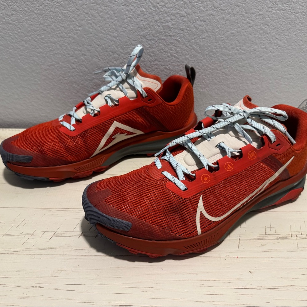 Nike Men's Kiger 9 Trail running